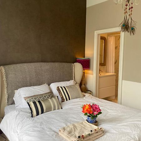 Vondelpark Suite Амстердам Екстериор снимка